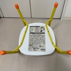 アンパンマン の子供いすの画像