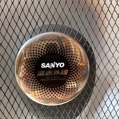 ハロゲンヒーター　暖房　ストーブ　ポータブルの画像