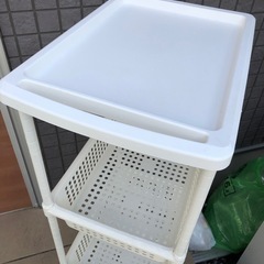 収納ラック　白色　サイズ:幅32奥行48高さ113の画像