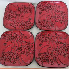 中古堆朱、菓子皿葡萄模様×４枚の画像