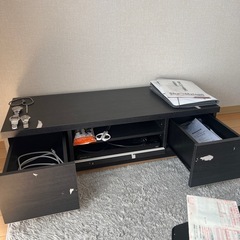 テレビボードの画像