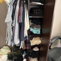 衣類収納ラックの画像