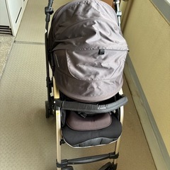 combi コンビ　A型ベビーカーの画像