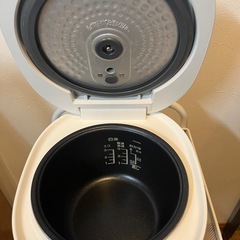 【無料配送】ヤマダセレクト　炊飯器　３合炊きの画像