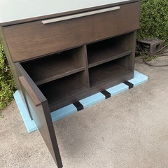 収納家具の画像