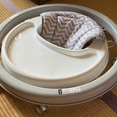 【取引決定しました。】歩行器の画像