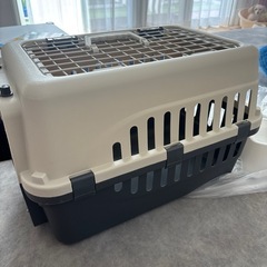 ペットキャリーケースの画像