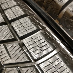 175/65R14 スタッドレスタイヤ取り付け無料の画像