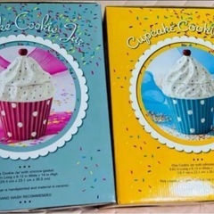 【Cupcake Cookie Jar】クッキージャー陶器製の画像