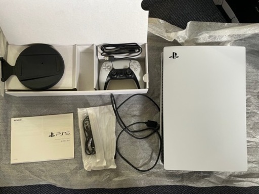 【受け渡し者決まりました】PlayStation5 CFI-1100B01