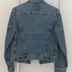 Levi’sジャケットの画像