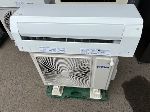 エアコン2025年。6畳、ハイア-ル。36000円。