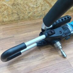 マキタ makita DG001GZ 充電式アースオーガ【船橋馬込店】【店頭取引限定】【中古】管理番号：IT7GS4TLSGRKの画像
