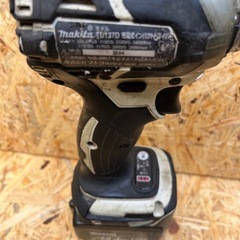 マキタ　インパクトドライバー　TD137D　の画像