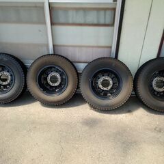 195/80R15 LTスタッドレスタイヤアルミホイール付４本の画像