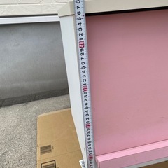 おしゃれフラップ付きキャビネットの画像