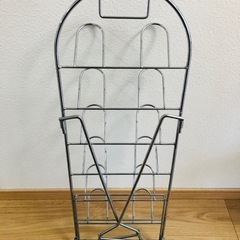 コンパクトになるスリッパラックの画像