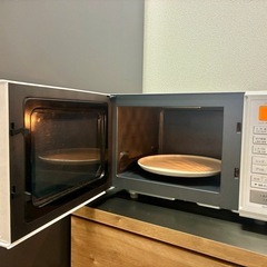 東芝電子レンジ　ER-R16E5(W) 2019年製の画像
