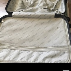 スーツケース　訳あり　キャスター破損　機内持ち込み　黒の画像