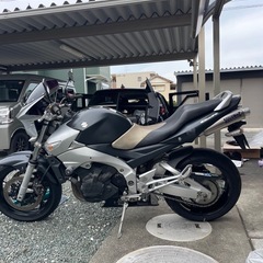 
スズキgsr400 の画像