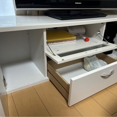 テレビ台の画像