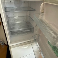 冷蔵庫の画像