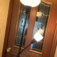 イケア　トーガルプ　スタンドライト　電球付の画像