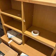 食器棚の画像