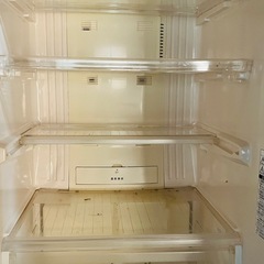 冷蔵庫の画像