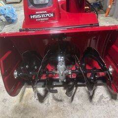 超美品・HONDA HSS1170i ホンダ ハイブリッド除雪機の画像