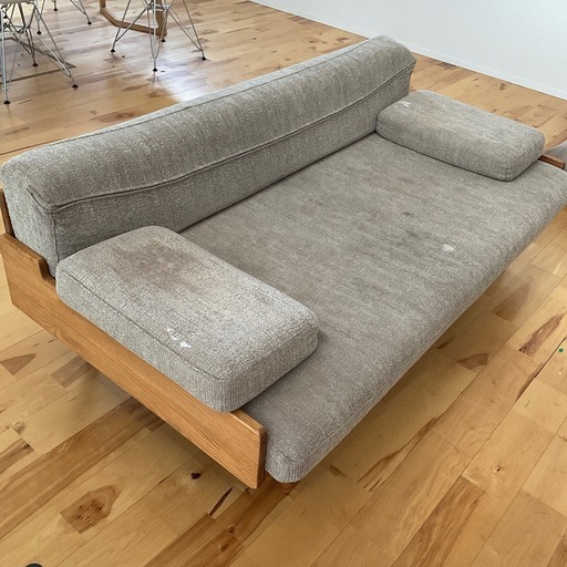 モモナチュラルソファー