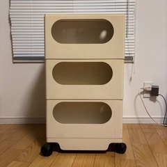 ボビーワゴン　3段3トレイの画像