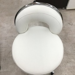 ◇ドリーム尼崎1号館◇丸型キャスターチェア　WHの画像