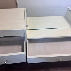 ドレッサーテーブルの画像