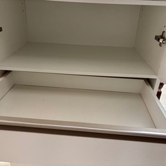 差し上げます！食器棚【美品】の画像