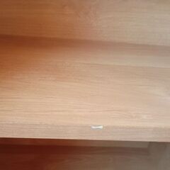 棚付きのベットの画像