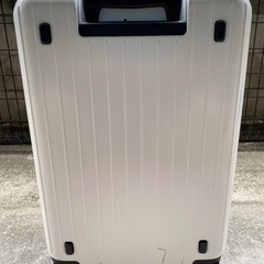 スーツケース　Mサイズ 約68L〜75L 4泊 5泊【訳あり】の画像