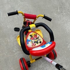 【美品】ミッキー　かじとりトライク　三輪車　コントロールバー付き　ステップ レッド の画像