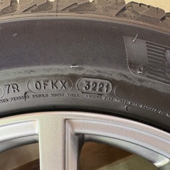 205/60R16 スタッドレスタイヤ、アルミホイールセットの画像