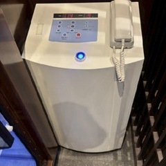 最大10人OK 酸素BOX TV、エアコン、濃縮器フルセット　定価680万の画像