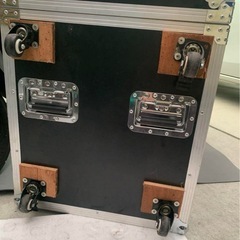訳あり、超特大機材ケース、ラックケース、楽器ケースの画像