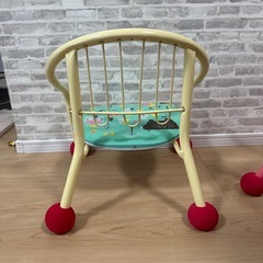 ミニチェア　ベビーチェア　
西松屋の画像