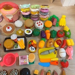 IKEAおままごとキッチンおもちゃセットの画像