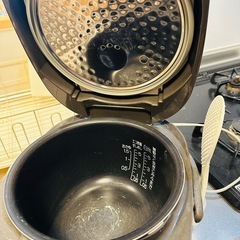象印 IH炊飯器 5.5合炊き（NP-VU10）の画像