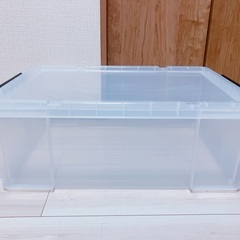 DCM ロックコンテナ　衣装ケース　660Mの画像