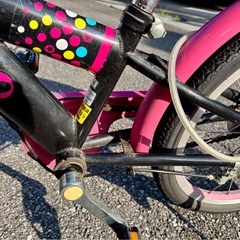 18㌅女の子自転車の画像