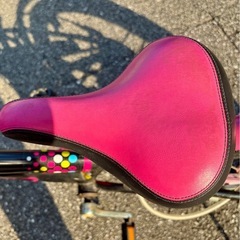 18㌅女の子自転車の画像