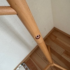 ポールハンガー　木製の画像