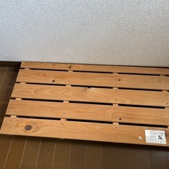 キャスター付き台(取引中)の画像