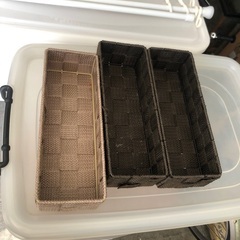 衣装ケース、収納ボックス、いろいろの画像